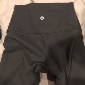 Lululemon high waisted wunder under crops